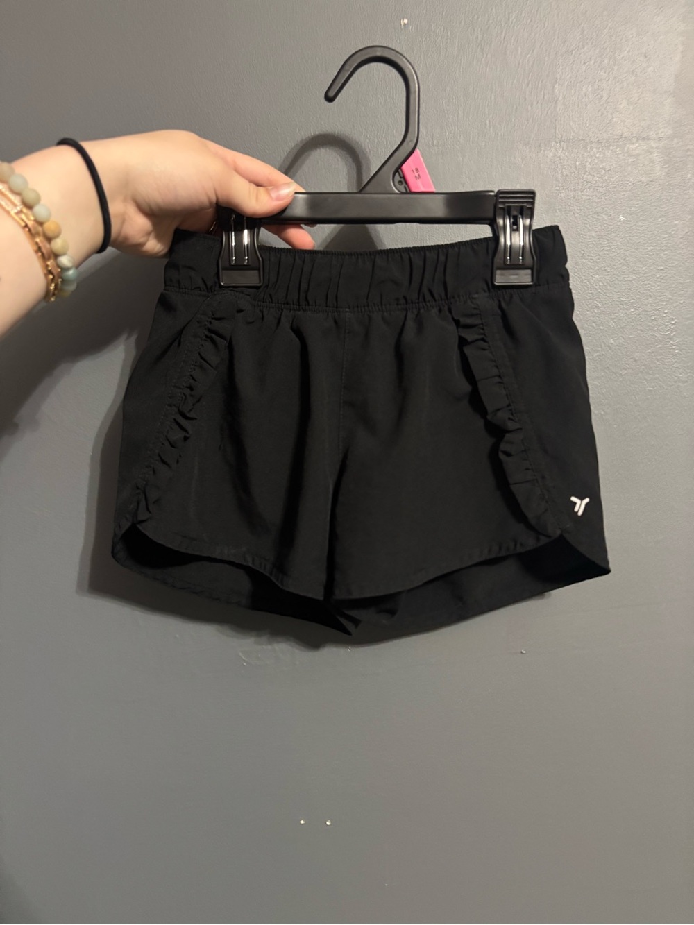 Old navy black ruffle athletic shorts size girls small